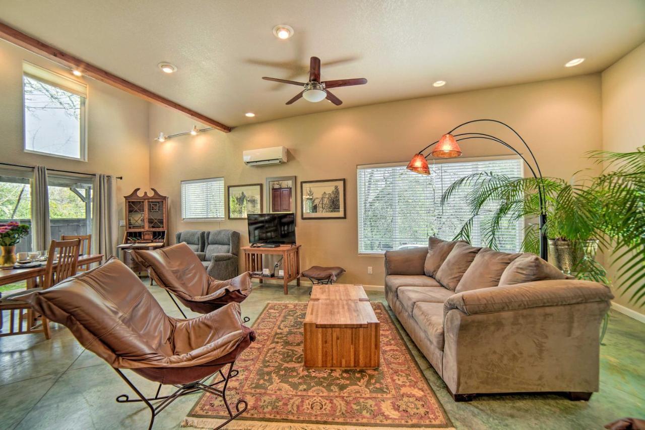 Hilltop Loft Ukiah Vacation Rental! المظهر الخارجي الصورة