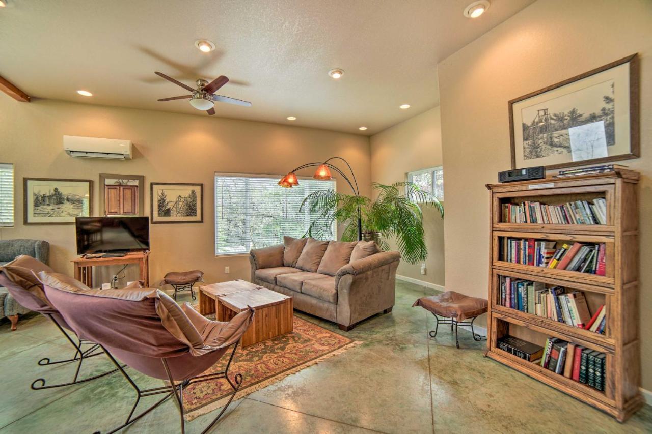 Hilltop Loft Ukiah Vacation Rental! المظهر الخارجي الصورة